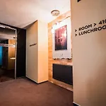 호텔 Boutique Hotel11 With Rooftop 니트라