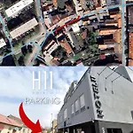 Boutique Hotel11 With Rooftop 호텔