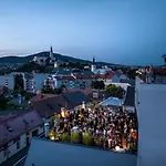 Boutique Hotel11 With Rooftop