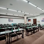 Boutique Hotel11 With Rooftop 4*