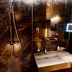 Boutique Hotel11 With Rooftop Hotel 4*