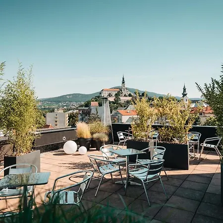 Hotell Boutique Hotel11 With Rooftop Nitra