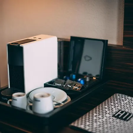 Boutique Hotel11 With Rooftop 4*