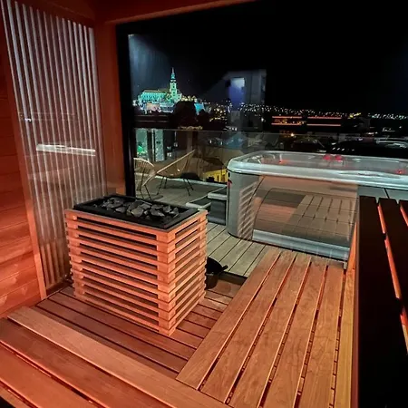 Hotell Boutique Hotel11 With Rooftop Nitra