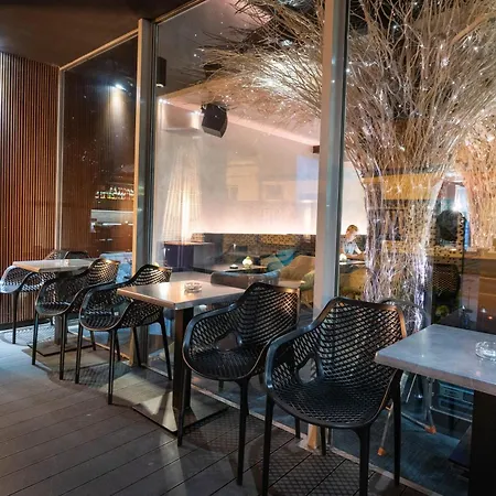 Hotell Boutique Hotel11 With Rooftop Nitra