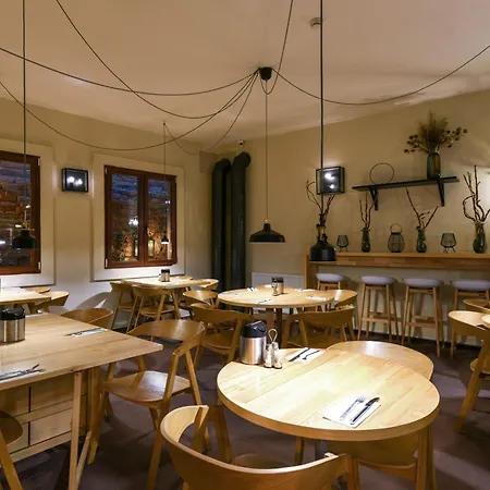 Boutique Hotel11 With Rooftop 4* Nitra