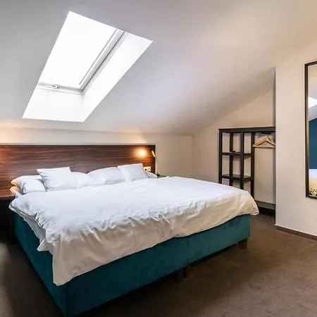 Boutique Hotel11 With Rooftop Hotel