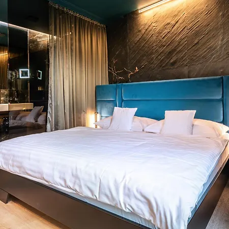 Boutique Hotel11 With Rooftop Hotell 4*