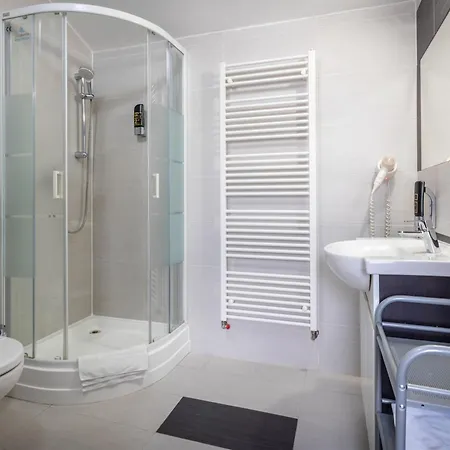Hotel Boutique Hotel11 With Rooftop 4*