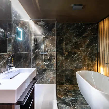 Hotel Boutique Hotel11 With Rooftop 4*