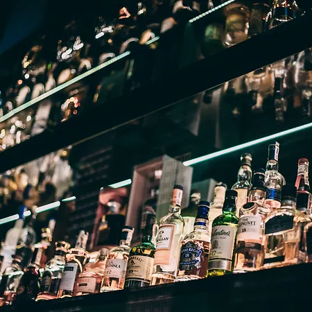 Boutique Hotel11 With Rooftop 4*