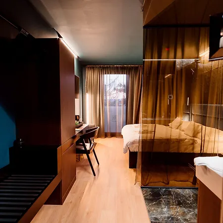 Boutique Hotel11 With Rooftop 4* Nitra