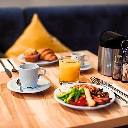 Boutique Hotel11 With Rooftop ホテル 4*