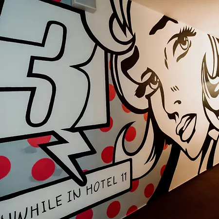 Boutique Hotel11 With Rooftop 4* ニトラ