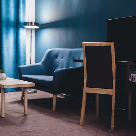 Boutique Hotel11 With Rooftop 4*